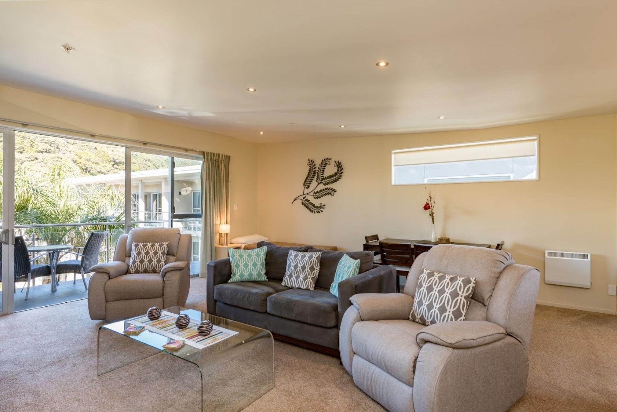 Edgewater Palms Apartments Paihia Ngoại thất bức ảnh